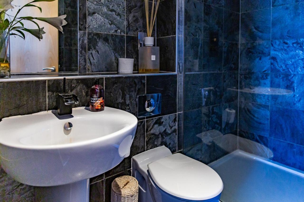 Spacious 3-Bed Penthouse With City Sky Line Views Sheffield Dış mekan fotoğraf